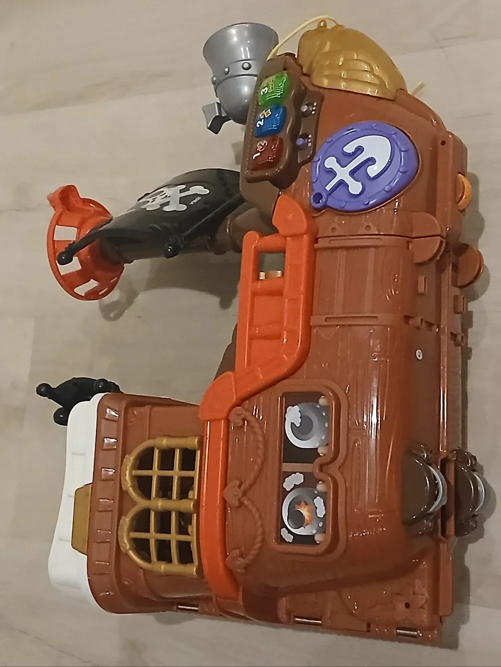 Vtech Treasure Seekers Pirate Ship Boat Foldout Playset + 2 Figures Toy W/Wheels